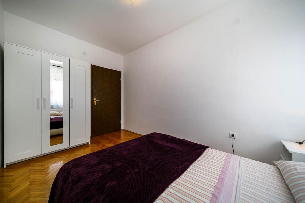 Apartments Mate Balote 54 Krk Exterior foto