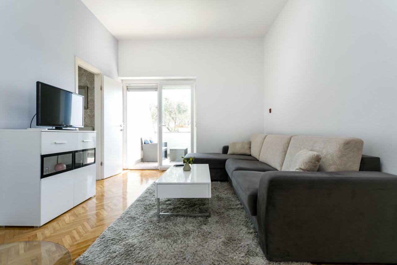 Apartments Mate Balote 54 Krk Exterior foto
