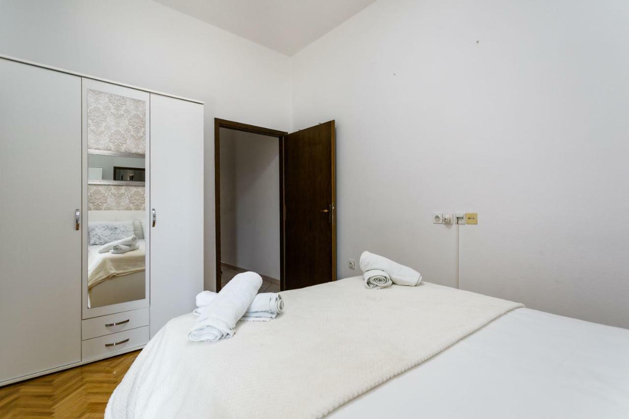 Apartments Mate Balote 54 Krk Exterior foto